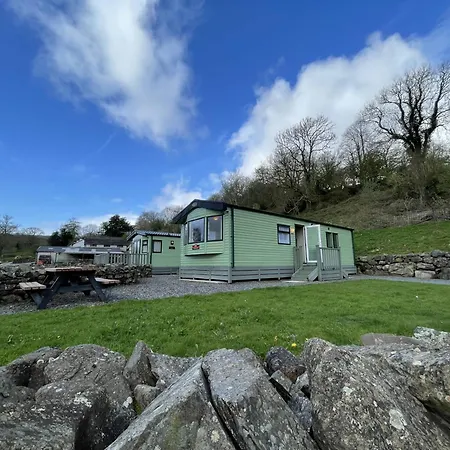 Spoon Hall - Ash Ferienhaus